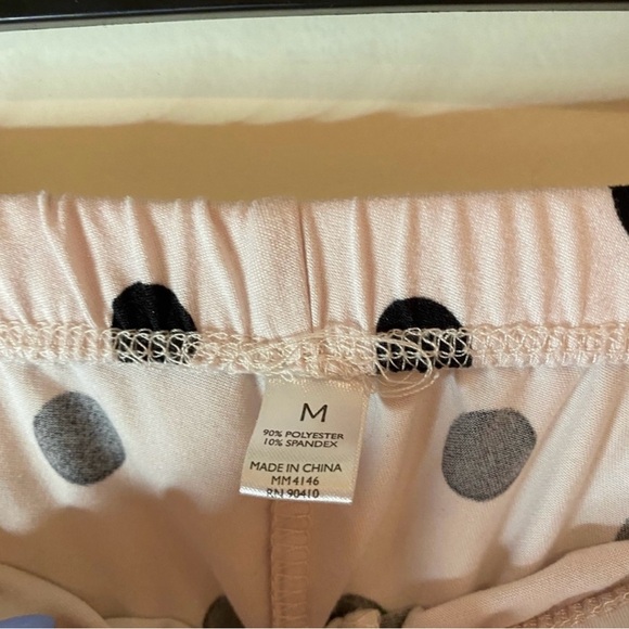 Marylin Monroe 2 pc Pajama sleep set M top and shorts pink with black polka dot - Picture 4 of 4